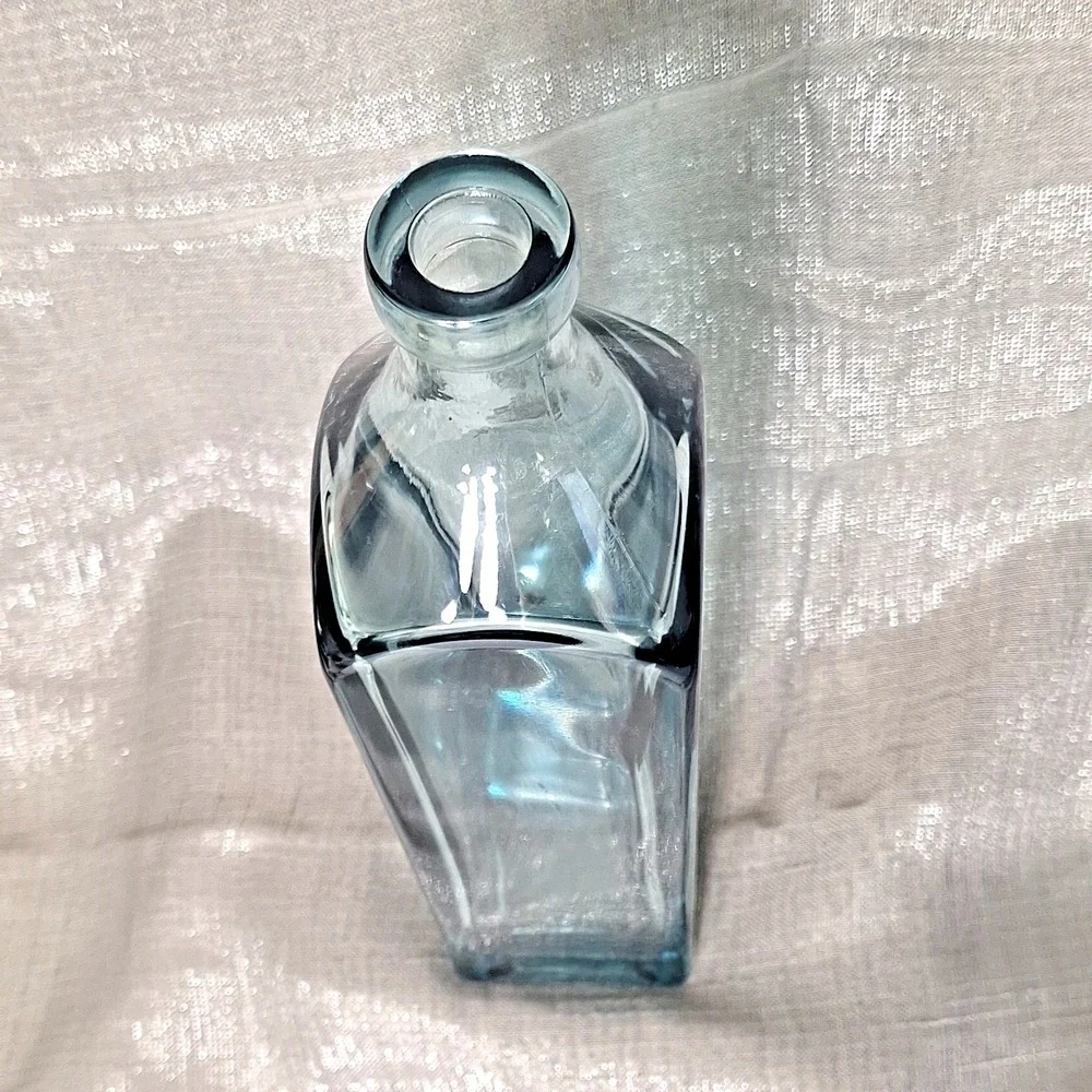 Johnnie Walker Blue Label Scotch Whisky Empty Bottle Glass Decor Display Gold